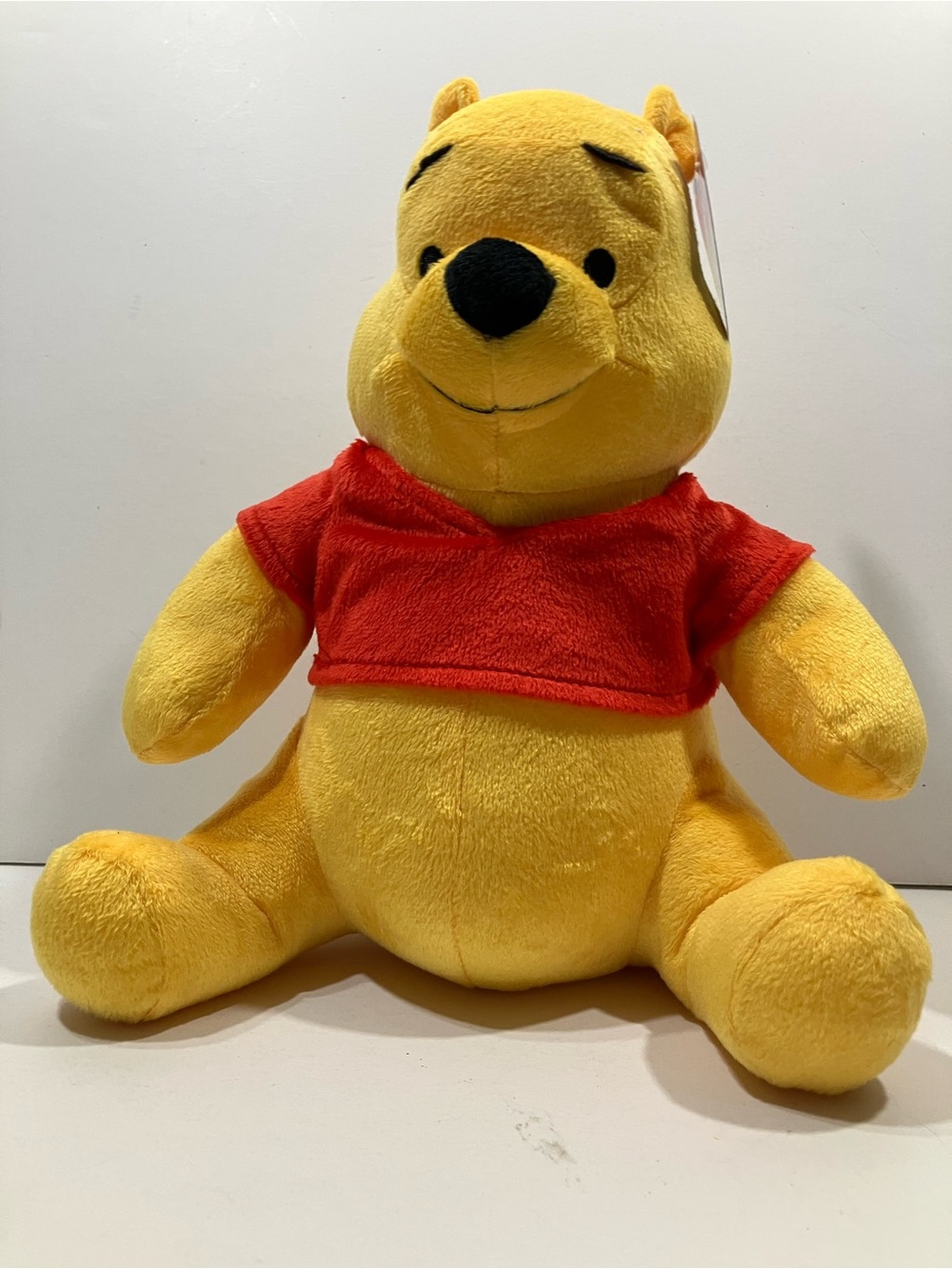 Winnie the Pooh Plush NEW - Picture 4 of 13
